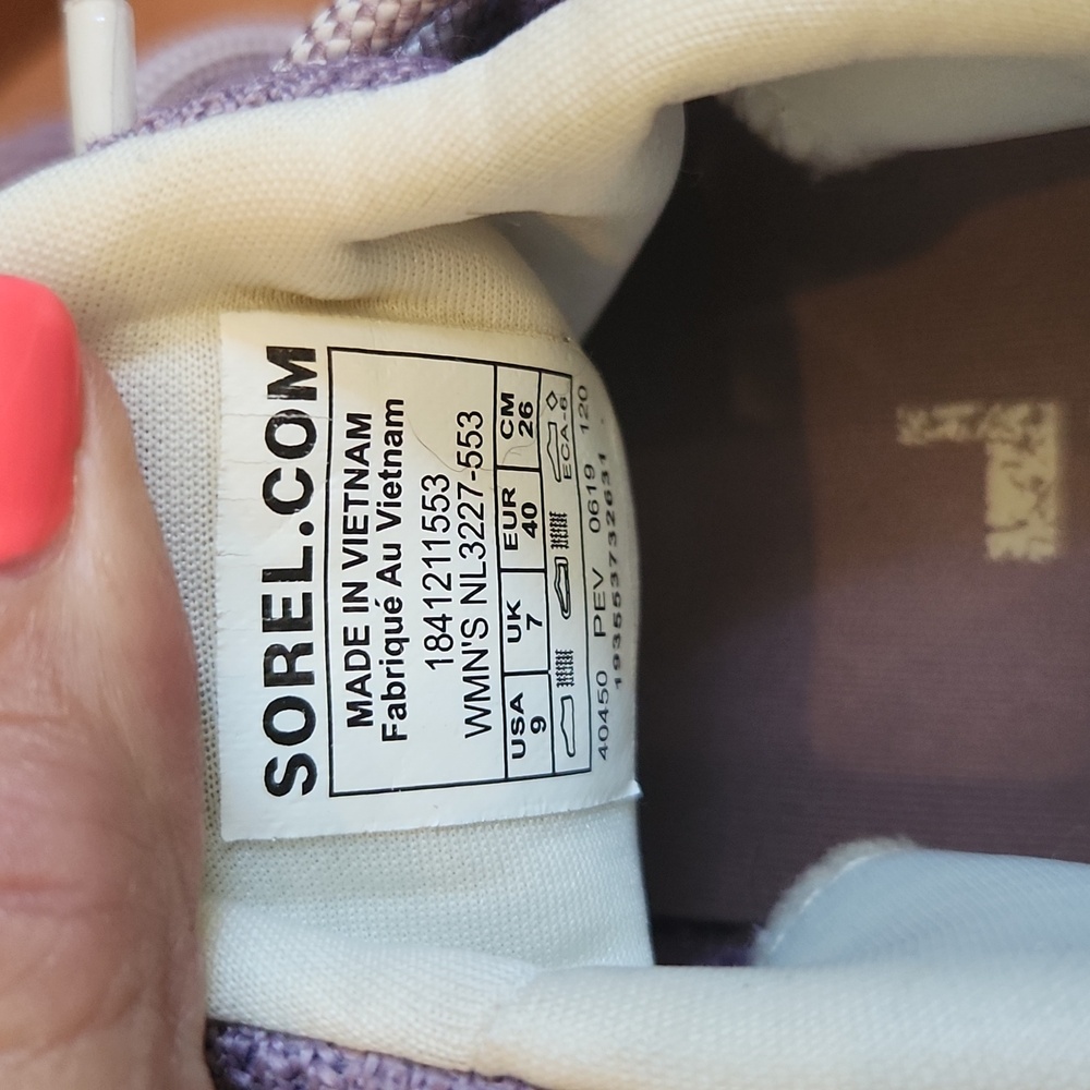 Sorel Women's Purple and Tan Athletic Sneakers - Picture 12 of 12